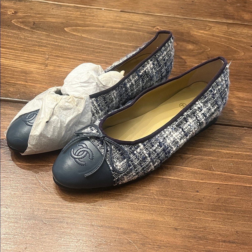 CHANEL Blue Tweed Loafers with Bow Detail